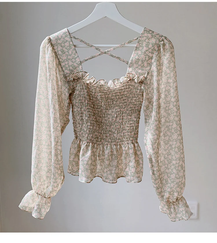 Блузка женская шифоновая с цветочным принтом длинным рукавом и квадратным