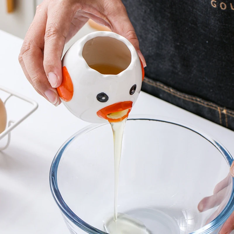 

Durable Cartoon Chicken Shape Egg White Separator Ceramic Healthy Smooth Glaze Serrated Design Yolk Dividers Kitchen Gadgets