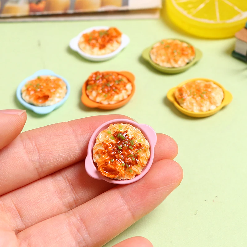 

1pcs 1:12 Dollhouse Miniature Mini Meat Sauce Noodles with Scallion Model Accessories