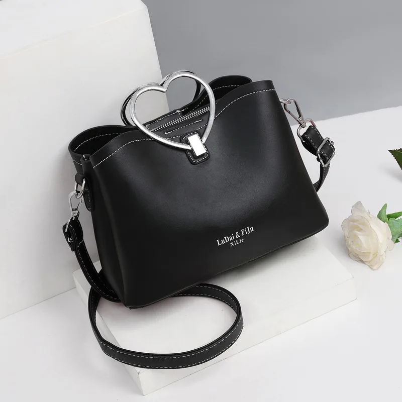 

2020 New Girls Ladies PU Leather Shoulder Messenger Small Bag Fashion Outstanding Simple Leisure Travel Student Handbag