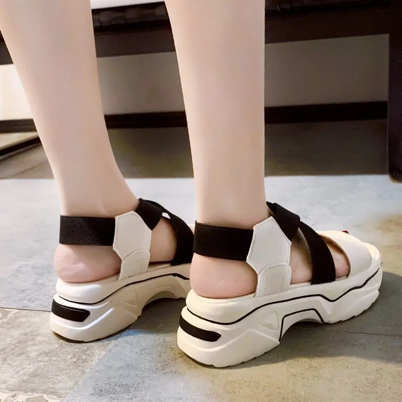 

Sports Flat Sandals Women Summer Shoes Thick Soled Platform Sandals Women Open Toe Beach Shoes 2021 Sandalias Mujer