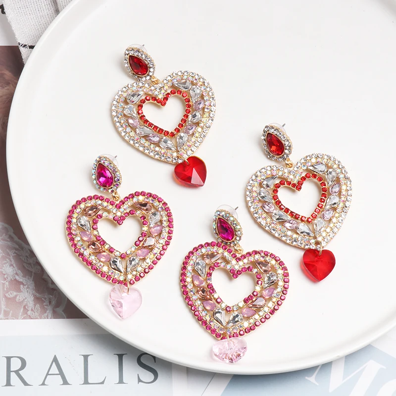 Оптовая продажа JUJIA модная модель в стиле любящее сердце Стразы с кристальными