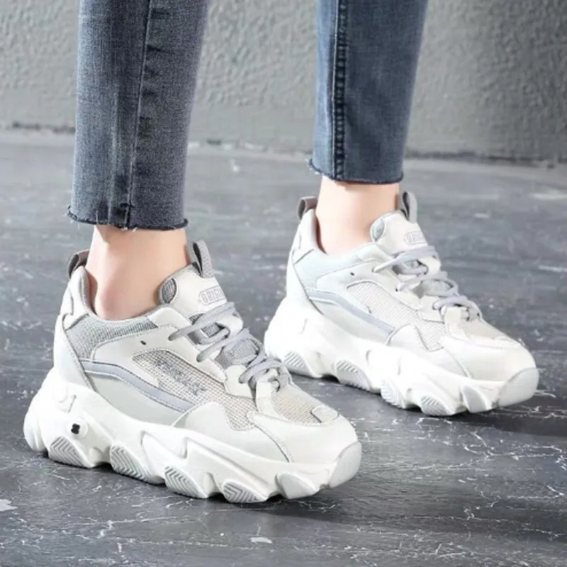 Женские кроссовки на платформе Ulzzang весенние для тенниса шнуровке пожилых