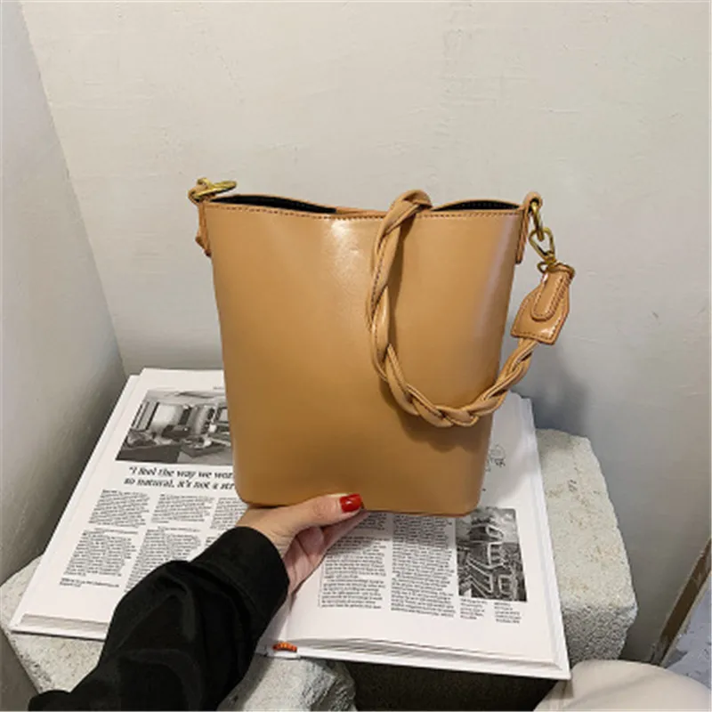 

PU Leather Bucket Bags For Women 2020 Casual Crossbody Bags Lady Travel Purses and Handbags Female Shoulder Messenger Bag