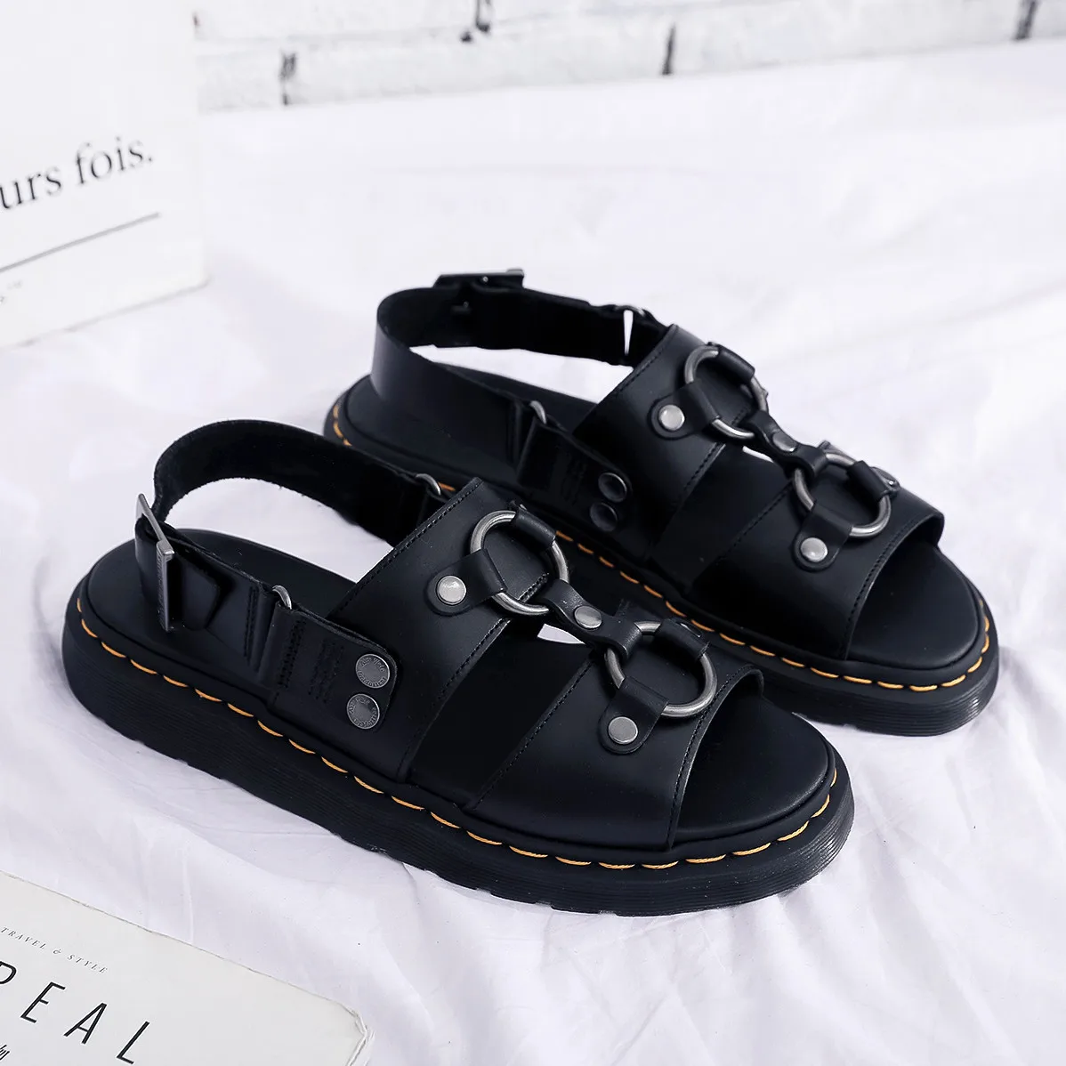 

2021 Large Size Sandals Top Layer Cowhide All-match Belt Buckle Casual Shoes Sandals