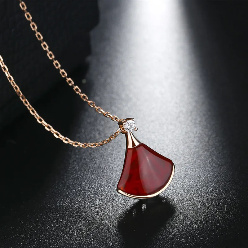 

1.1 Sterling Silver Fashion Jewelry Classic Female Clavicle Necklace