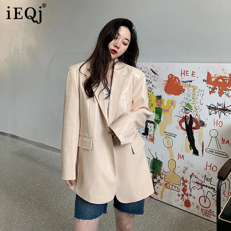 

IEQJ 2021 Autumn Winter New Beige PU Leather Jacket Female Loose Lapel Long Sleeve Temperament Elegant Top Women Fashion 3W365