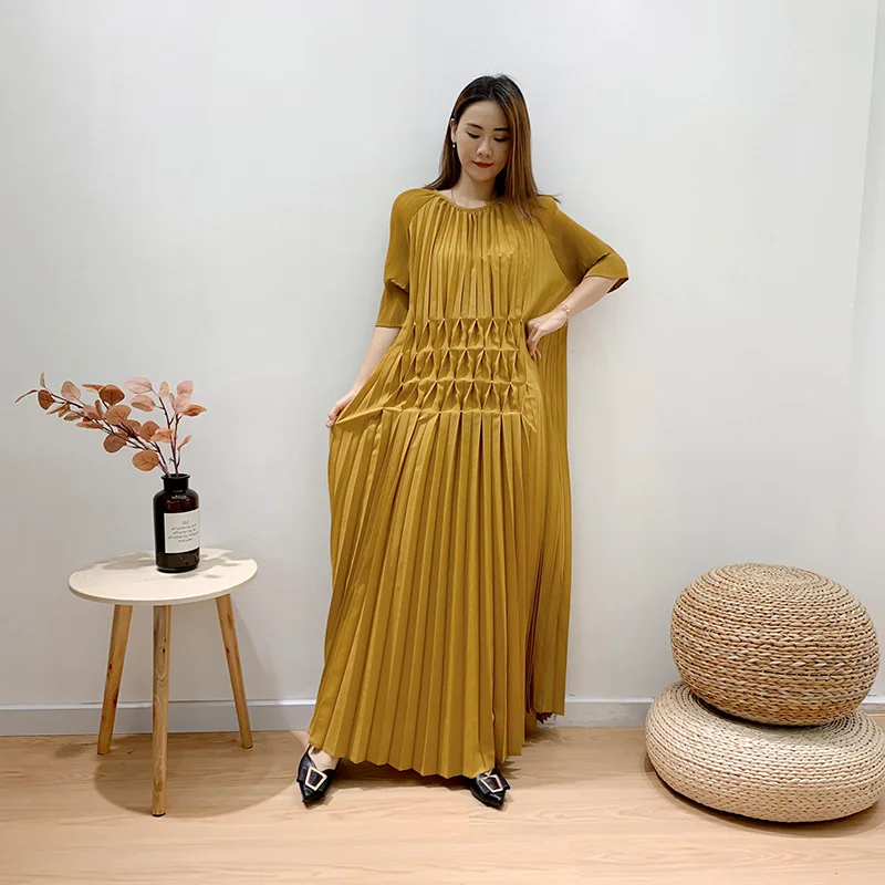 

SuperAen Solid Slimming Summer 2020 New Style Pleated Plus Size Batwing Sleeve Dress for Women
