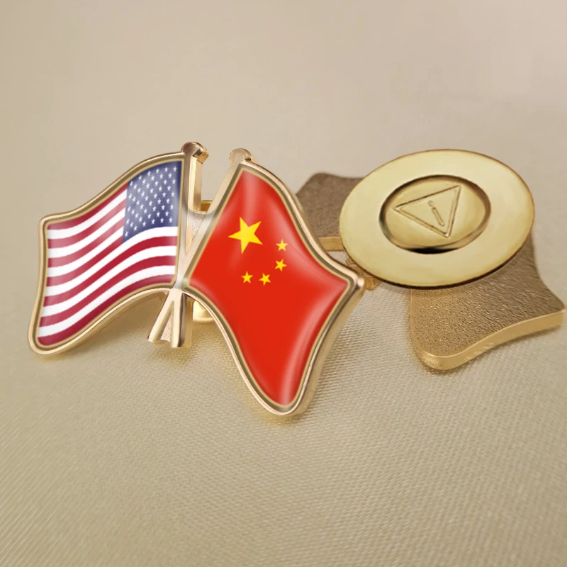 United States and China Crossed Double Friendship Flags Lapel Pins Brooch Badges | Украшения и аксессуары