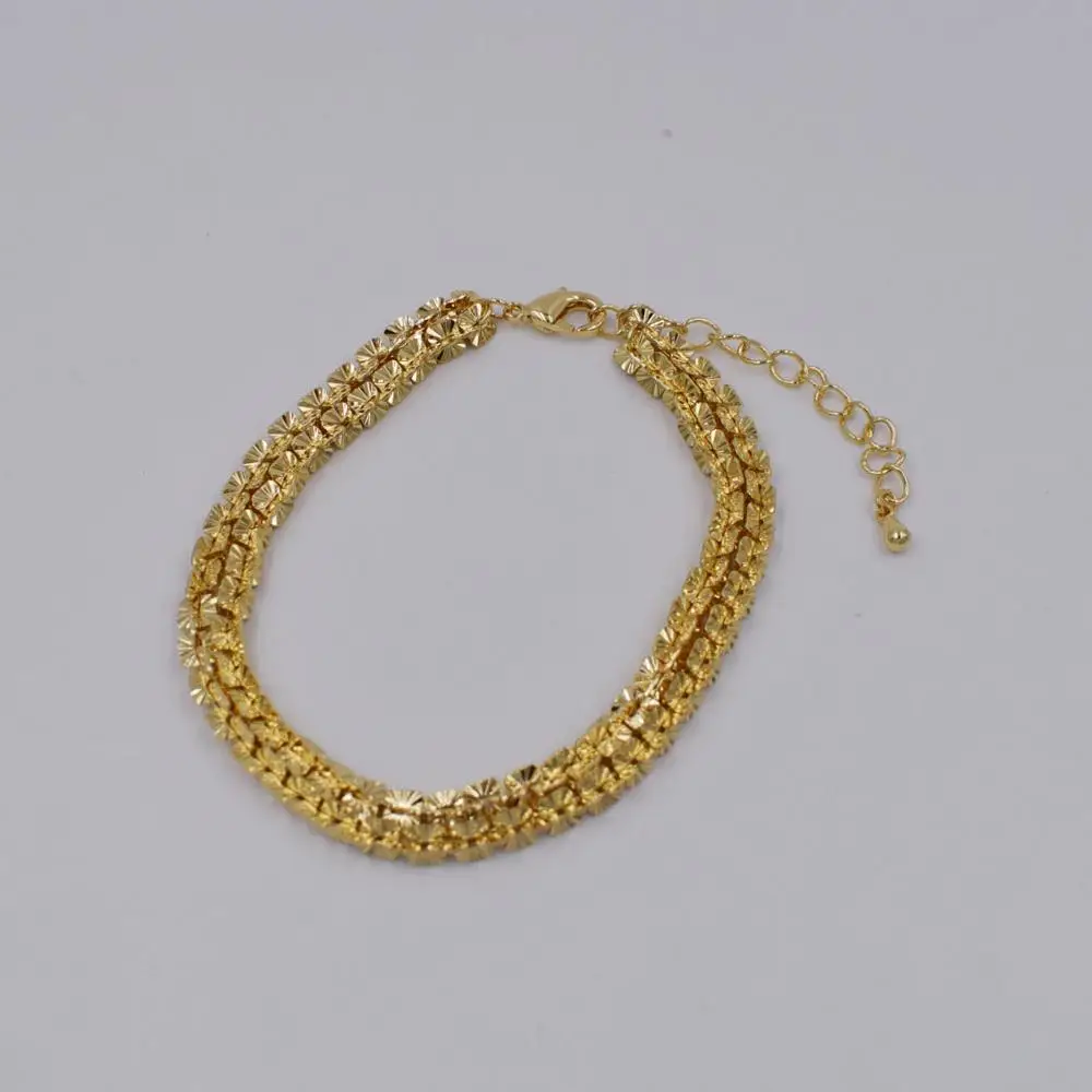 Комплект ювелирных изделий из колье и серёг в африканском стиле | Украшения