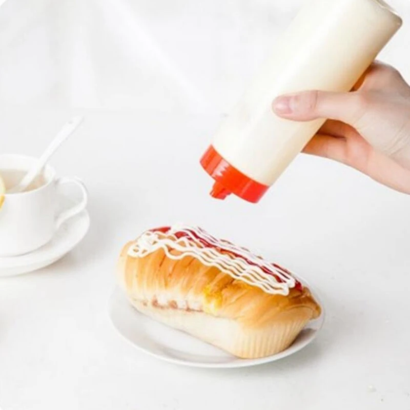 3 Hole 300ml kitchen appliance squeeze bottle oil can plastic sauce bottle kitchen accessories ketchup cooking tool