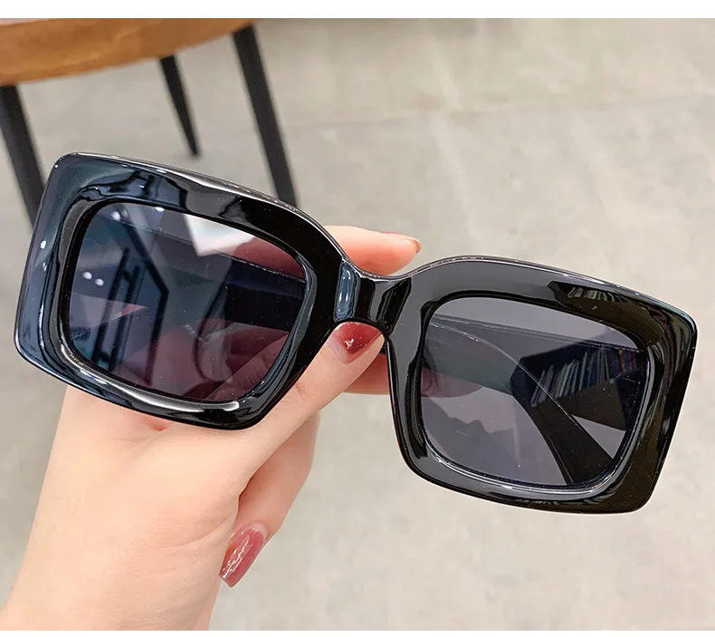 

Vintage Square Sunglasses Women Rectangle Brand Designer Sun Glasses for Men Classic Eyewear UV400 gafas de sol