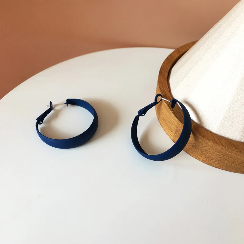 

Bilandi S925 needle Fashion Jewelry Hoop Earrings Hot Selling Popular Style Round Dark Blue Navy Earrings For Women Girl Gifts