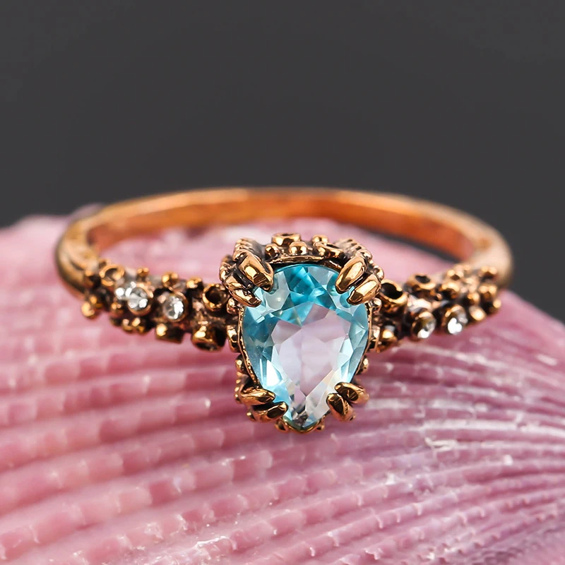 

Fashion Heart Silver Color Ring Pear Cut Minimalism Eternity Sky Blue Claw Water Drop Jewelry Luxury Charm Rings O3M475