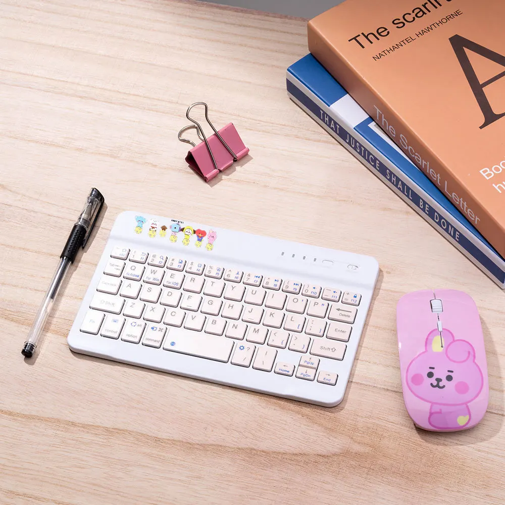 

Cute Bulletproof Youth League The Same Mouse Baby Series Wireless Mouse Home Office Mute Mouse 1200DPI for PC Laptop Computer