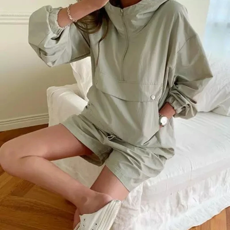Primavera Verano chándal de las mujeres traje de 2 piezas conjunto con capucha sudaderas con capucha de manga larga y Shorts informales para mujer