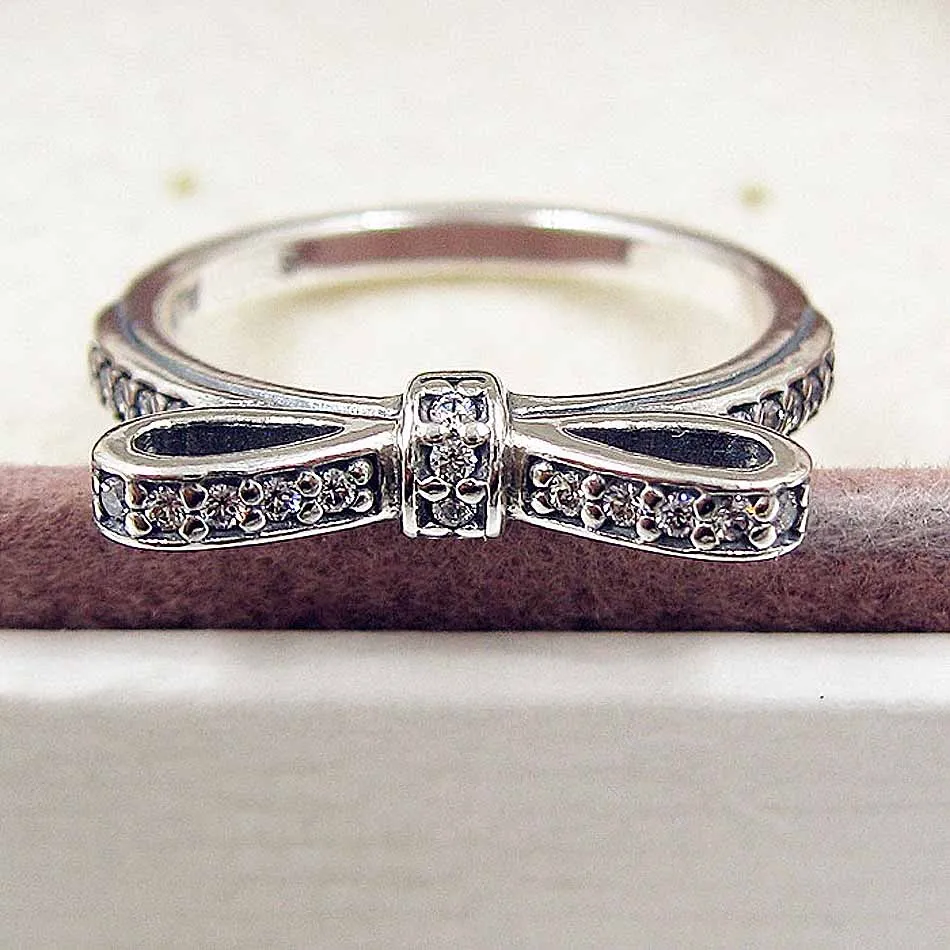 

Original Wholesale Sparkling Bow With Crystal Rings For Women 925 Sterling Ring Wedding Party Gift Europe Diy Jewelry