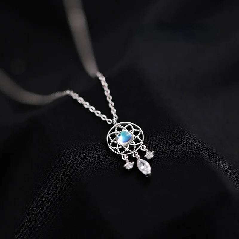 Женское колье с подвеской Ловец снов из серебра 925 пробы |