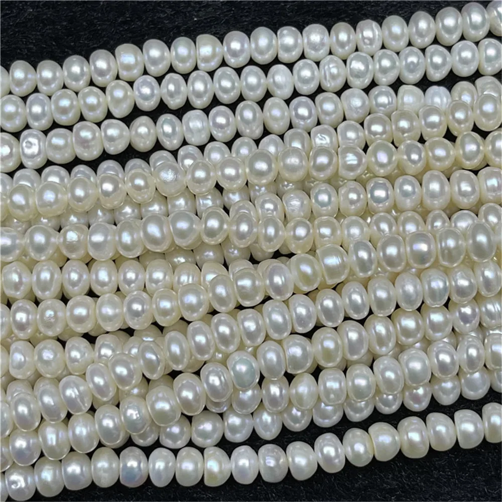 

Manufacturer's Wholesale Price Natural Freshwater Pearl Beads Strand 5mm 39cm Buttons Shape For Necklace Jewelry Making
