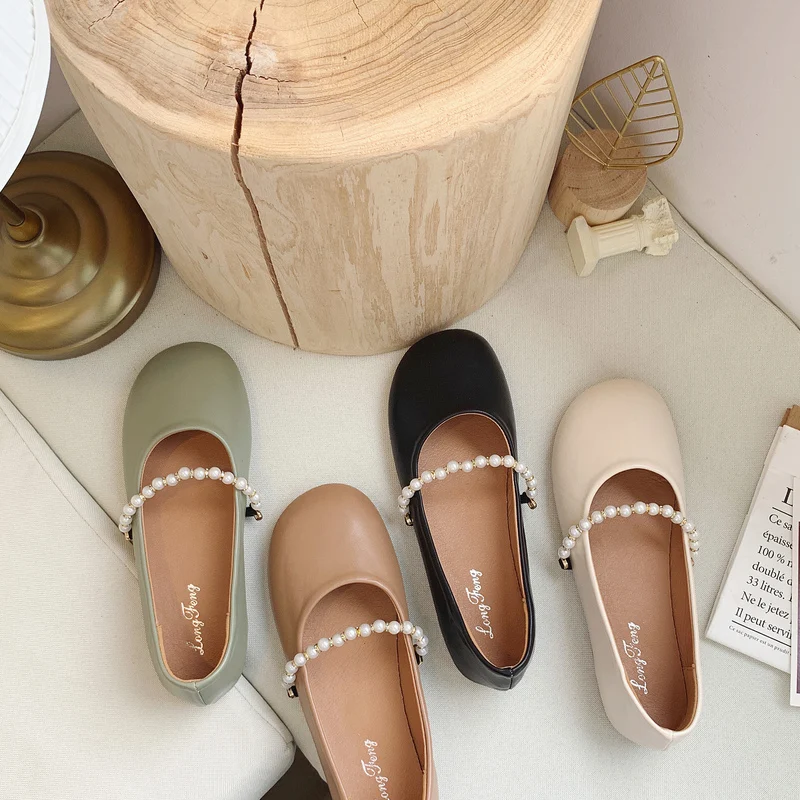 Кеды женские кожаные маленький размер с закрытым носком круглым симпатичные на