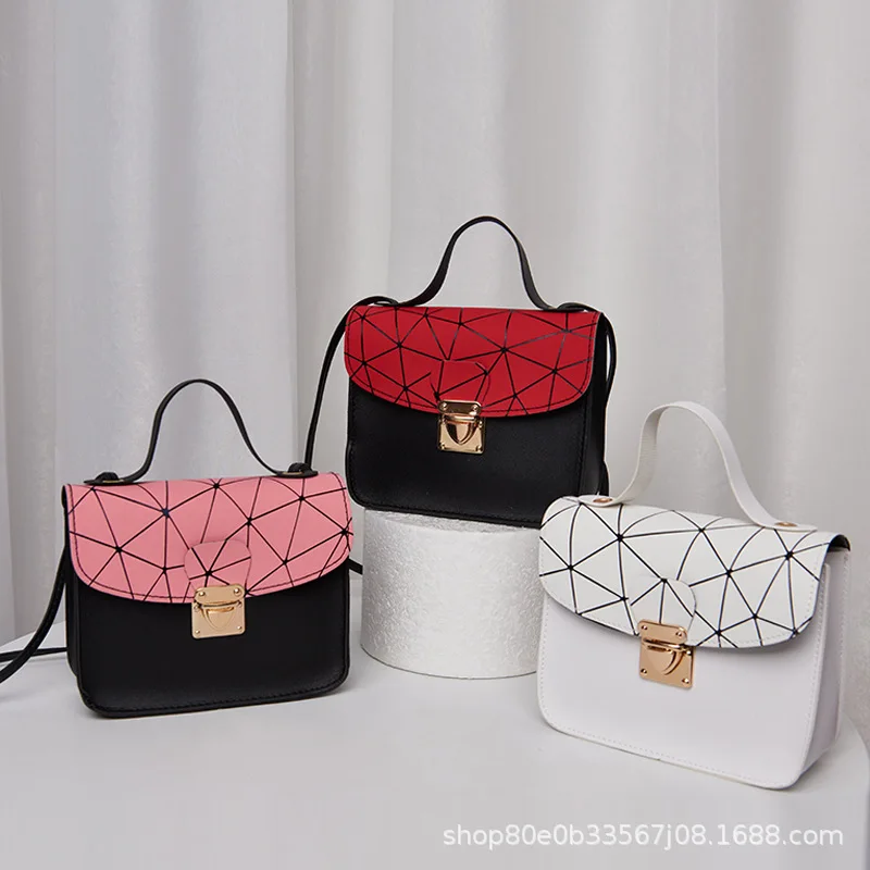 

Korean style ladies handbags handbags women 2021 radium ray strip tide bag western style mobile phone bag