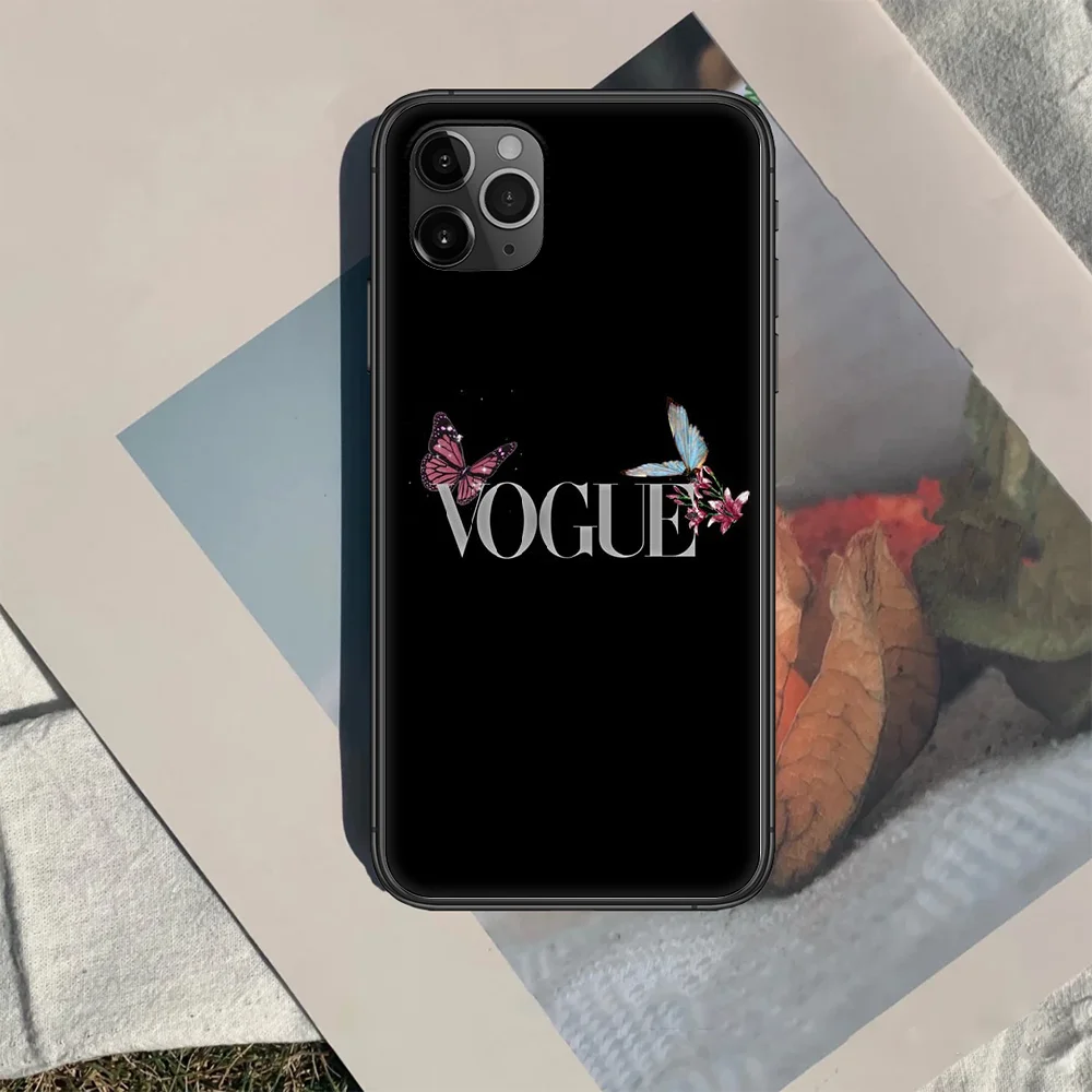 

Fashion Magazine VOGUE Phone Case Cover Hull For iphone 5 5s se 2020 6 6s 7 8 12 mini plus X XS XR 11 PRO MAX black Cell Soft
