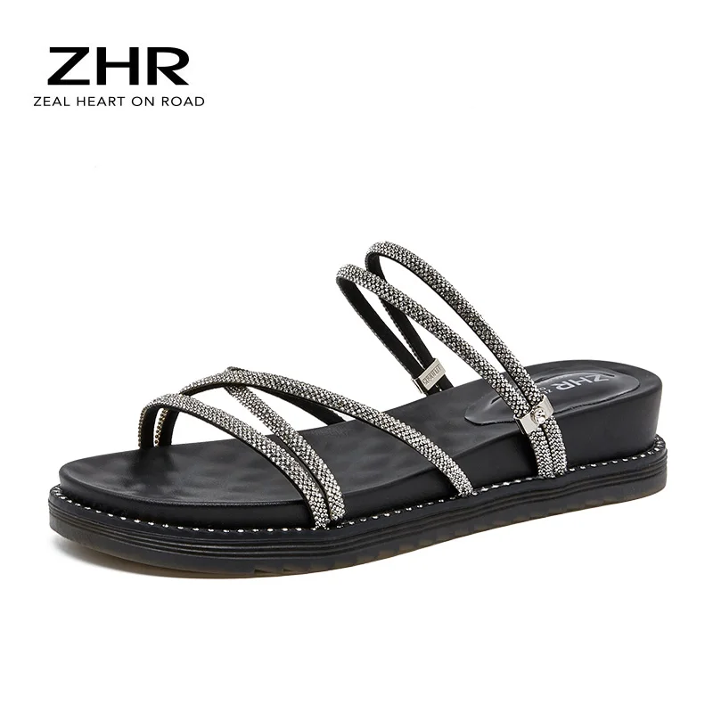 

2021 Women Sandals Summer New Sparkly Rhinestone Thin Belt Flat Flip Flops Classic Open Toe Comfortable Slides Fashion Footwear