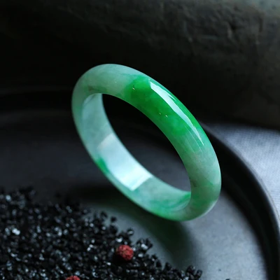 

zheru jewelry natural Myanmar jadeite 54-64mm bleached green bracelet elegant princess jewelry send mother to send girlfriend