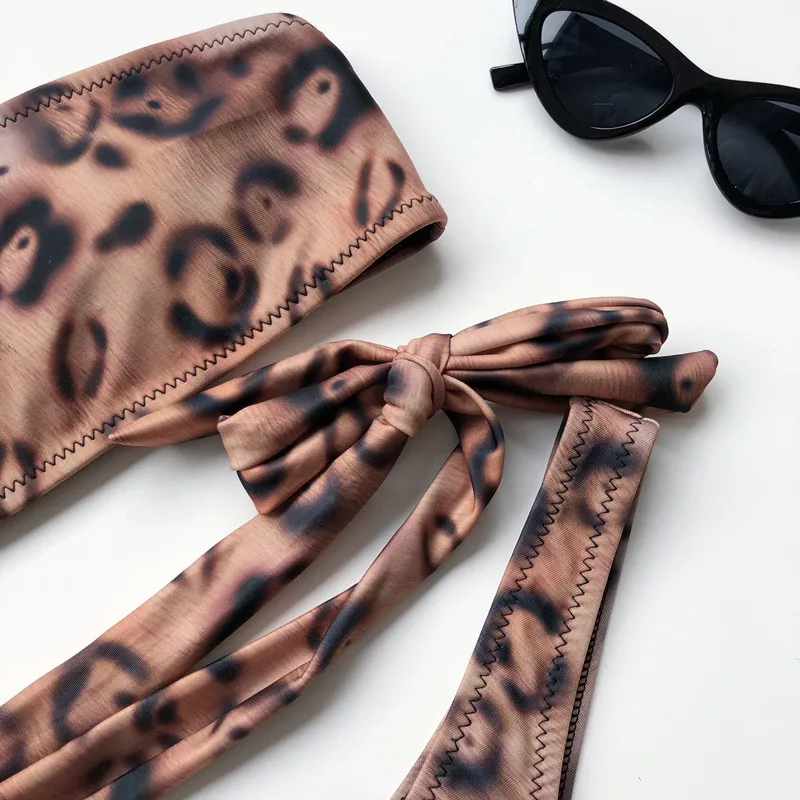 Бикини с леопардовым принтом 2020 бандо купальник стринги высокая нога для женщин