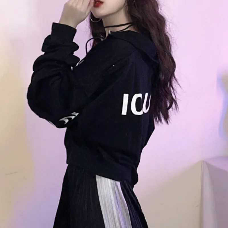 Толстовка Женская с надписью свободная короткая на молнии длинным рукавом в