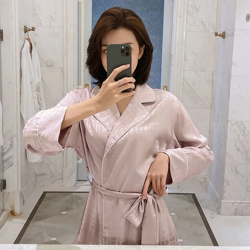 

Full Sleeve Print Plaid Women Kimono Bathrobe Sexy V-Neck Lingerie Nightgown Rayon Loungewear Sleepwear Bride Dressing Gown Robe