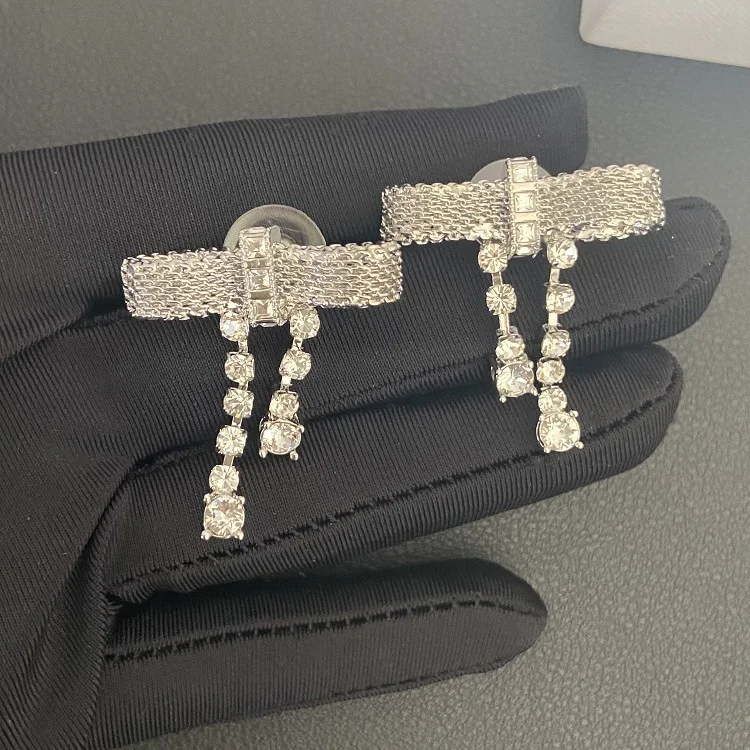 

Серьги с бантом и кристаллами для девушек простые игольчатые серьги в Корейском стиле