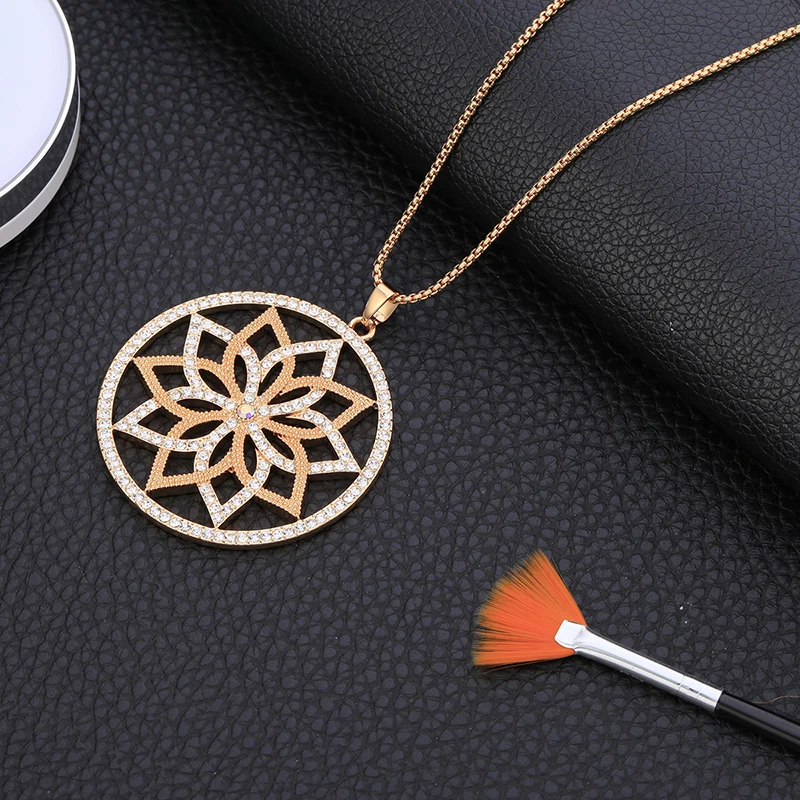 Массивное ожерелье для женщин геометрическое с подвеской в виде цветка Золотая и