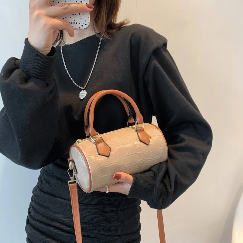 

Texture Bag 2022 New Trendy Japanese and Korean Fashion Hit Color One-shoulder Messenger Bag Simple Cylinder Bag Woman Handbag
