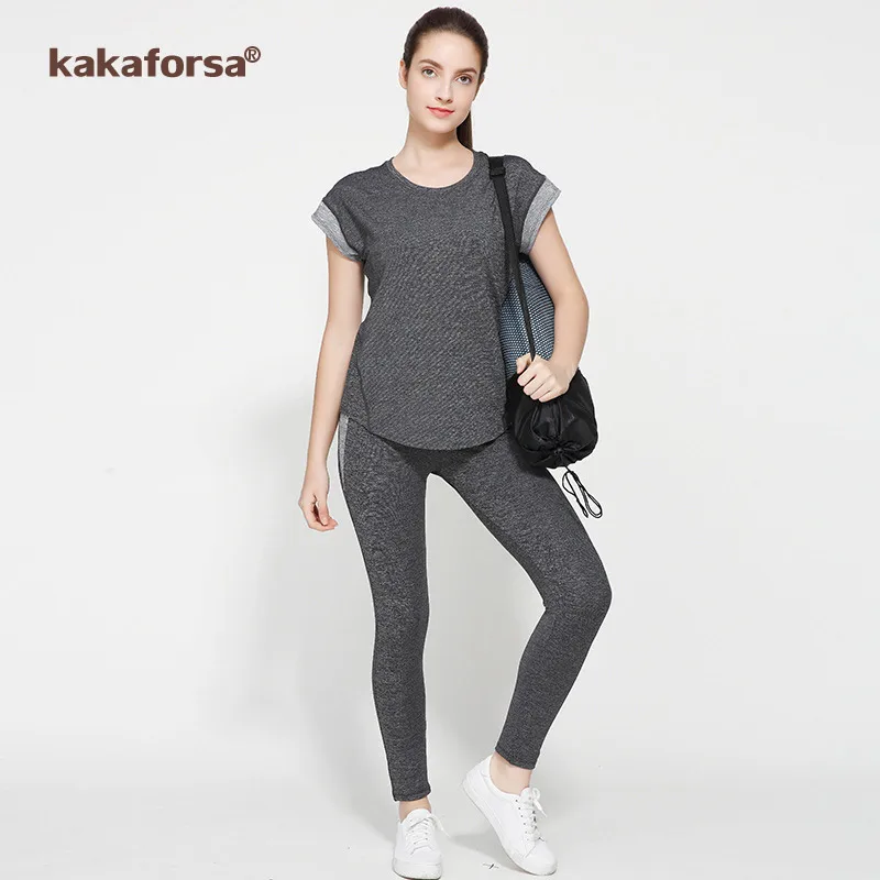 

Комплект спортивный женский для бега и фитнеса Kakaforsa, 2019