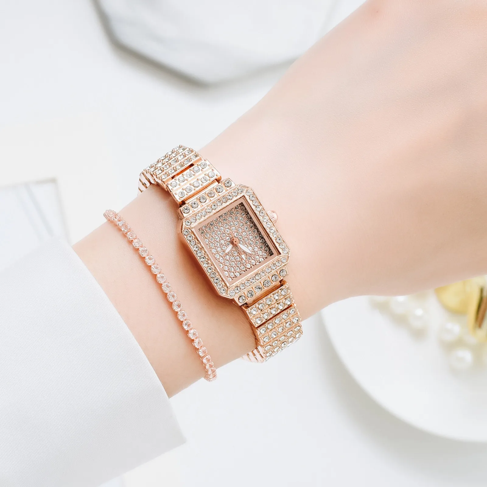 

2021 New Geneva Classic Luxury Rhinestone Watch Women Square Watches Fashion Ladies Women's Clock Reloj Mujer Relogio Feminino