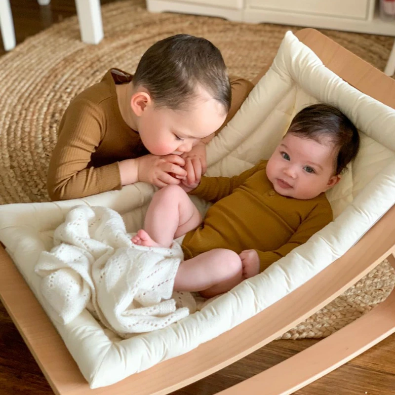 

Baby Cradle Rocking Chair Wooden Artifact Sleeping Newborn Shake Bassinet 1-3 Years Old Cadeira Balanco Kids Bed BK50YY