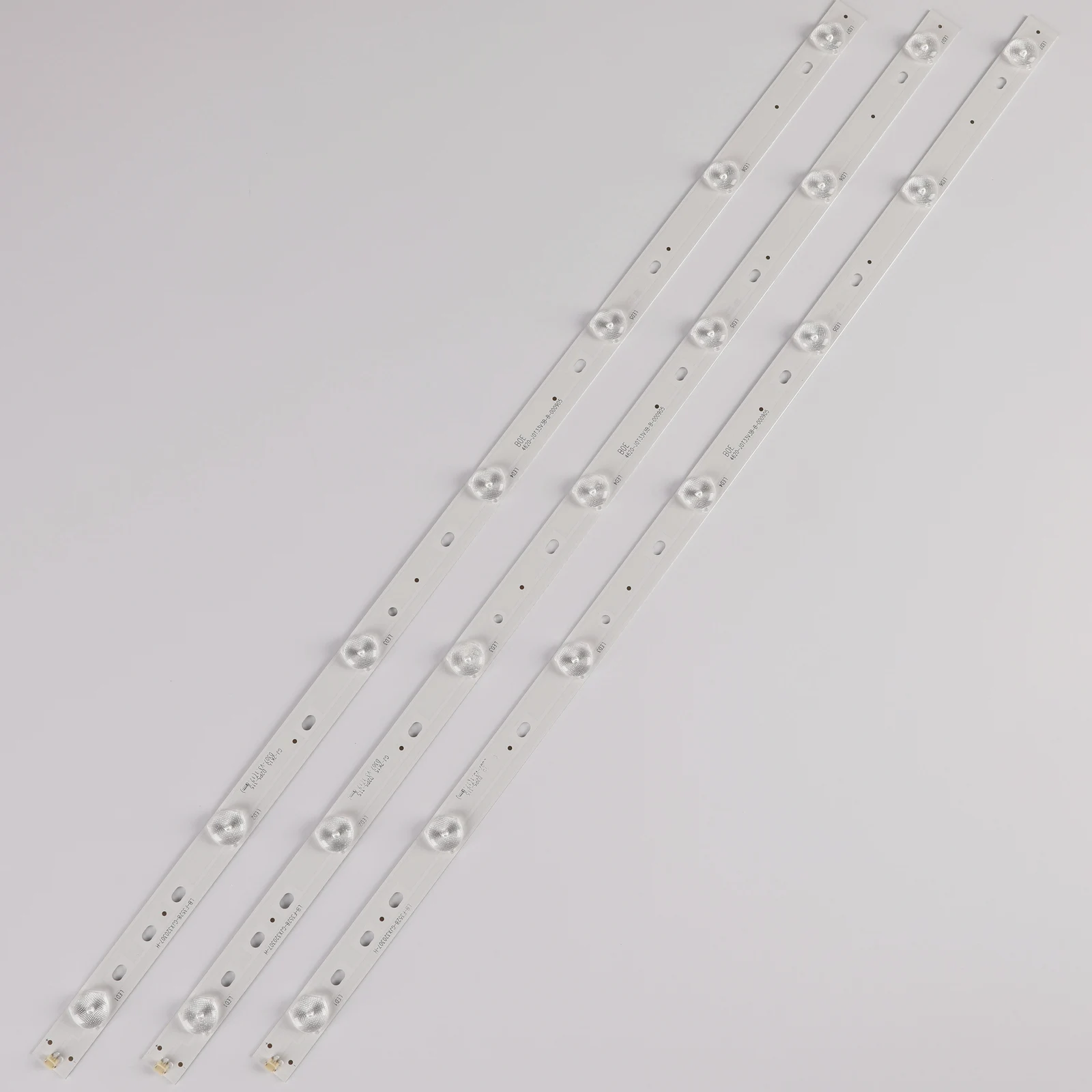 Новый комплект 3 шт. Светодиодная лента 615 мм 7 светодиодный для LBM320P0701-FC-2