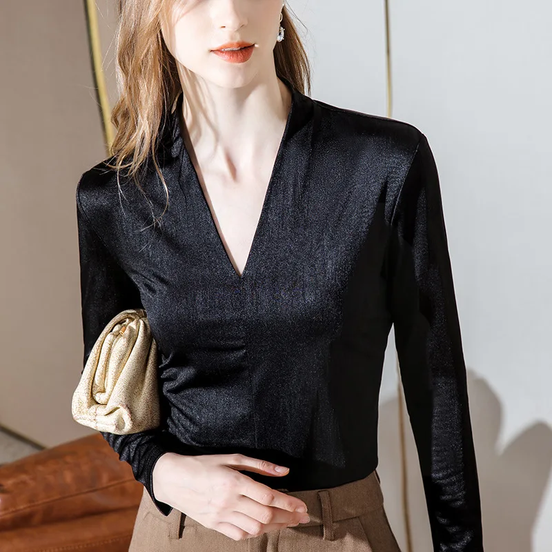 

V-neck base coat women's autumn and winter new women's wear with silky foreign style small shirt sexy deep V long sleeve top