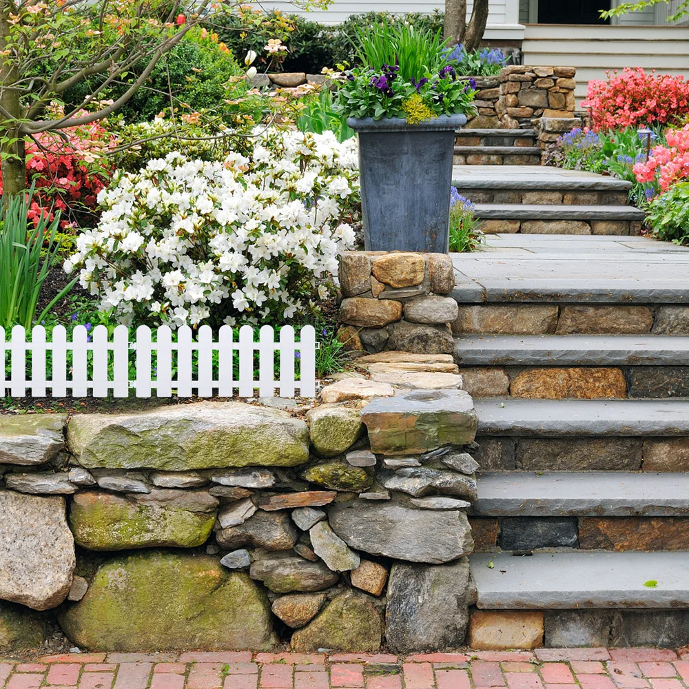 

4pcs White Fence Courtyard Indoor Garden Fence Garden Small Fences