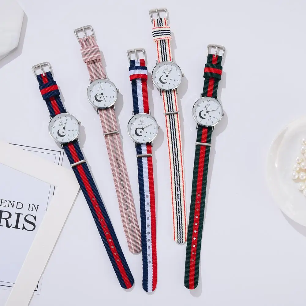 

Fashion Watch For Women Bracelet Set Casual Canvas Strap Ladies Watches Moon Stars Pattern Quartz Wristwatches Female Gift Clock