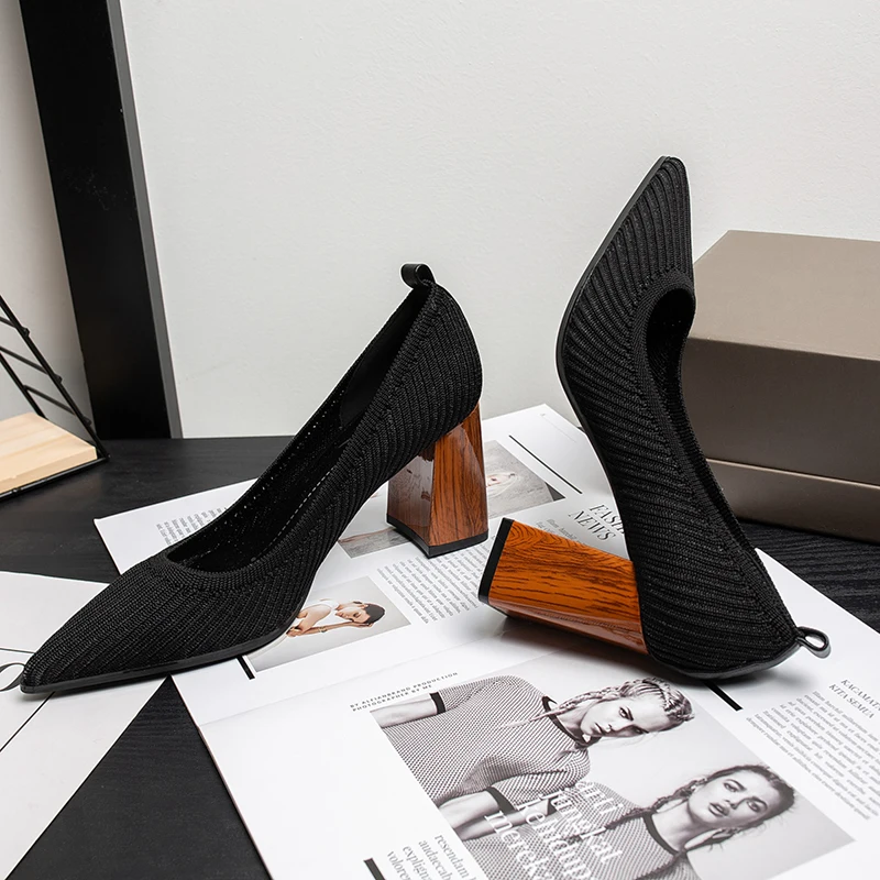 Туфли-лодочки женские вязаные высокий квадратный каблук заостренный носок