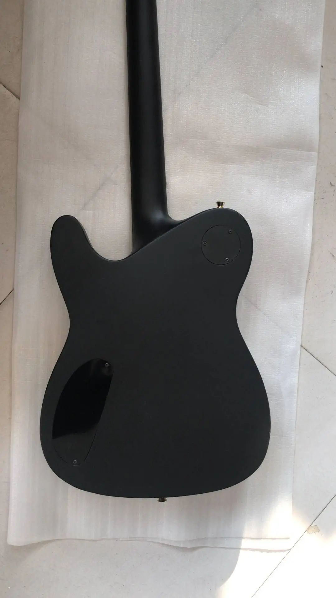 Оптовая продажа гитара под заказ электрическая 24F в черном цвете 171123|Гитары| |