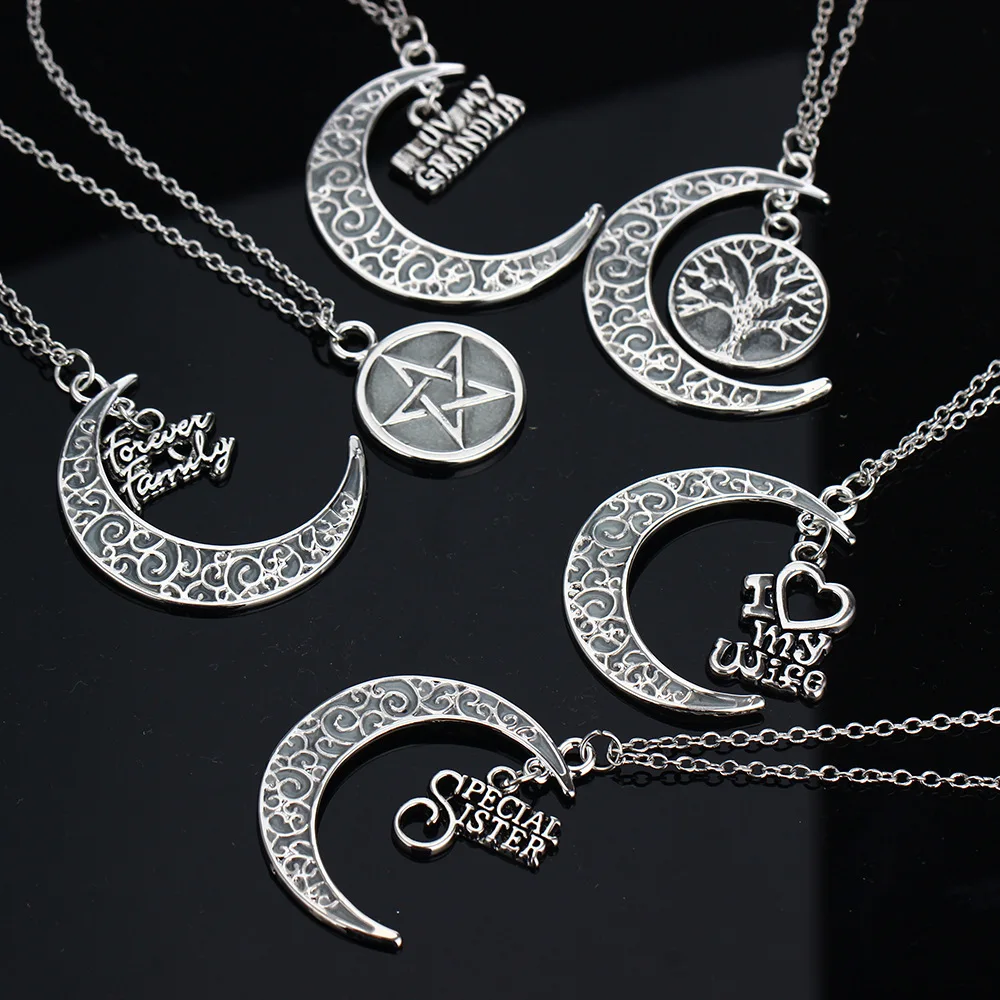 

Trend New Hollow Moon Luminous Tree of Life Clavicle Chain Accessory Necklace