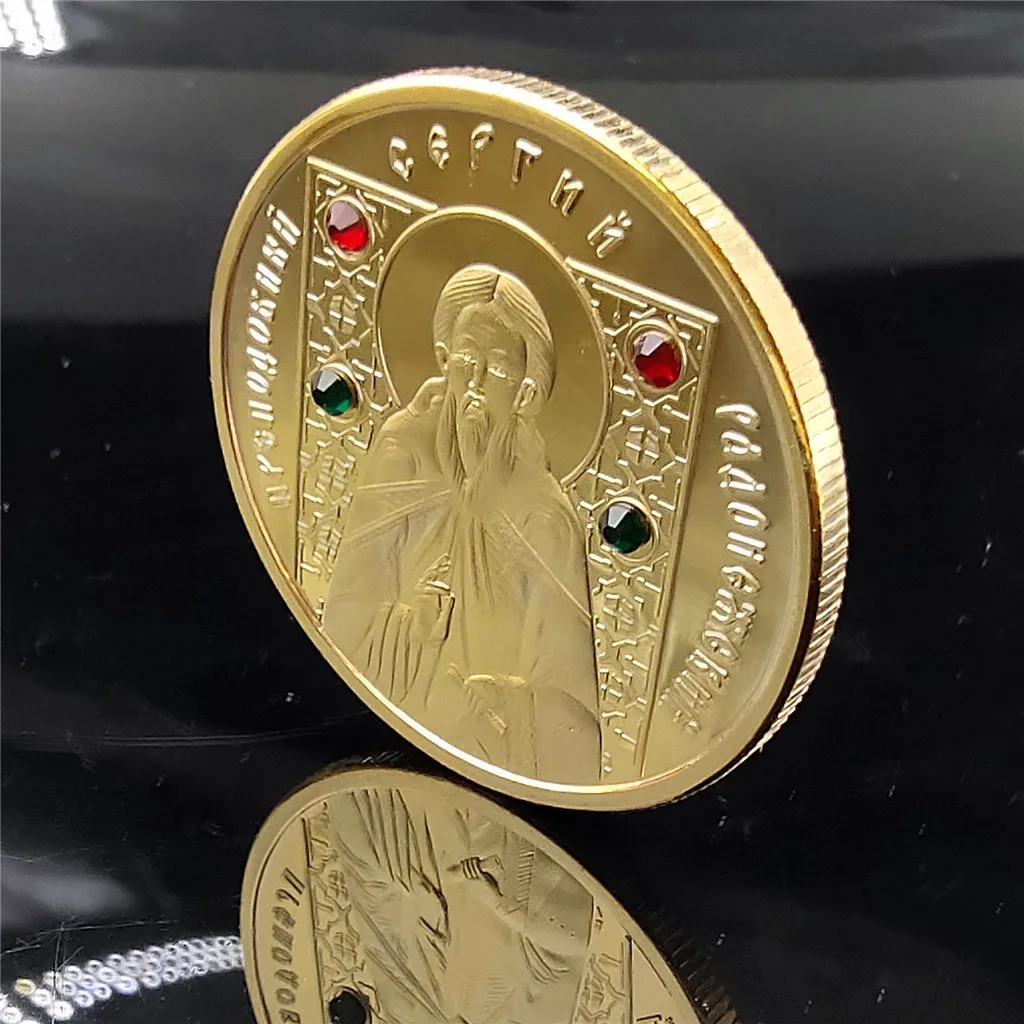 

Golden Badge with Acrylic Diamond Godliness Belarusian Religion Commemorative Coins