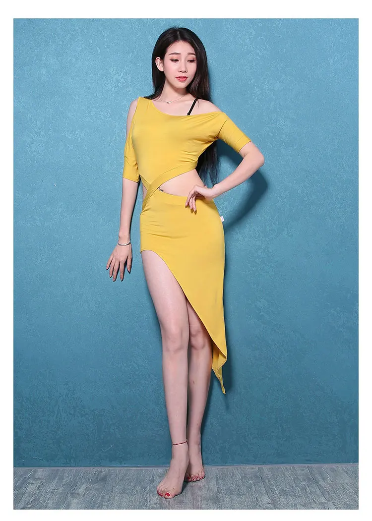 Лидер продаж костюм для восточных танцев стандартное платье выступлений женщин