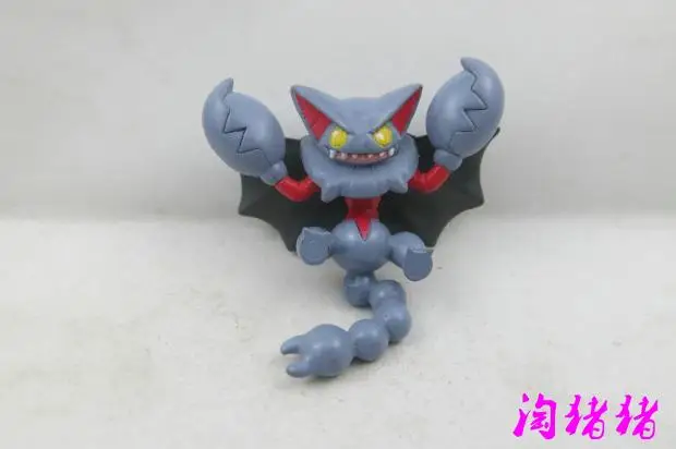 

TOMY Pokemon Action Figure Genuine Spot Anime Model Medium MC Gliscor 4 Rare Out of Print Decoration Toy