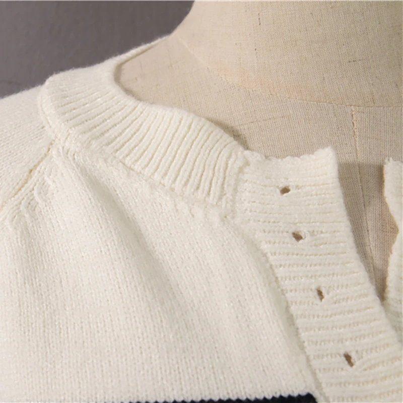 

New Winter Sweater Women Japanese Casual Placket Buckle Stripes Cute Loose Pullover Knitted Warm Office Lady