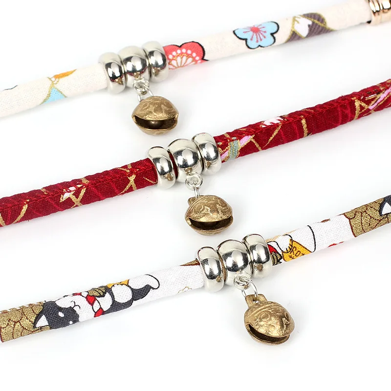 

Lovely Small Cat Pet Dog Collars with Bells Puppy Cat Vest Harness Collar for Chihuahua Pug Bulldog Cat Arnes Perro