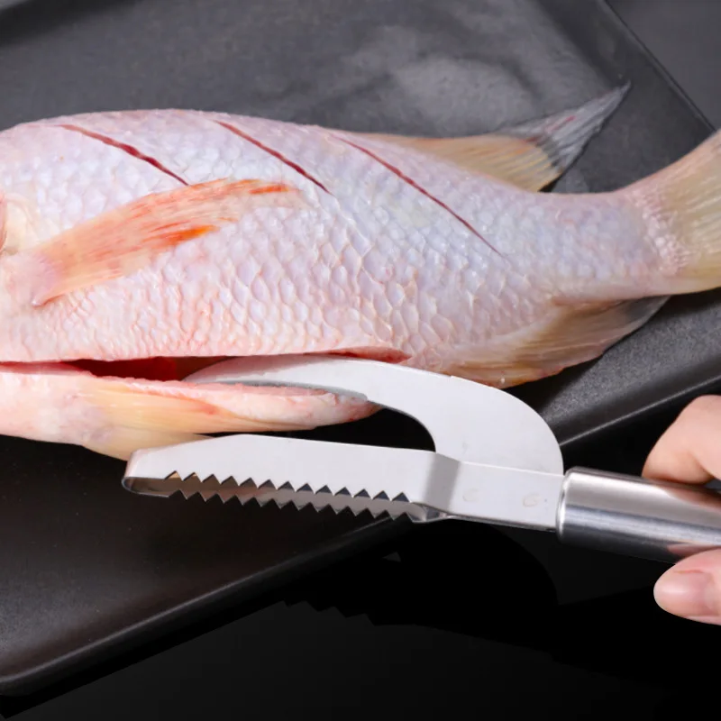 

3-In-1 Hanging Fish Scale Cutter Stainless Steel Fish Scaler Open Belly & Dig out Fish Cleaning Tool for Kitchen Cooking HA